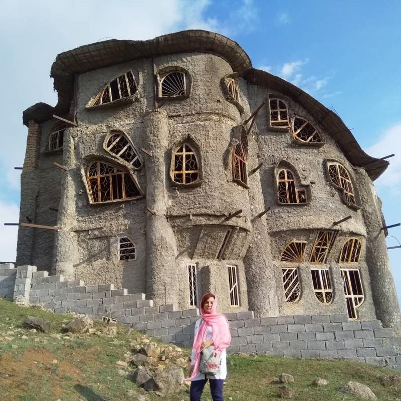 خانه ای عجیب
